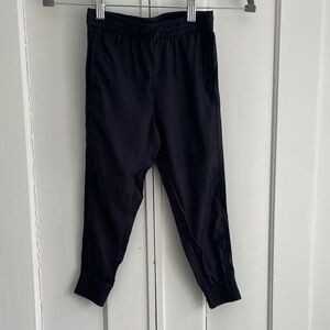 Vince Pants Kids Joggers Size 5 T Black with Leather Athletic Stripe and pockets